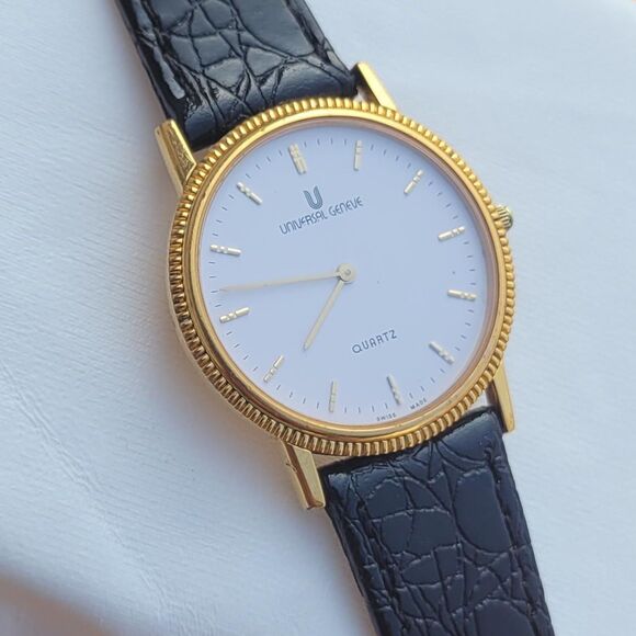 Vintage Universal Geneve Quartz Slim Unisex Watch Ref 533.240 Gold Plated RARE - Picture 4 of 8